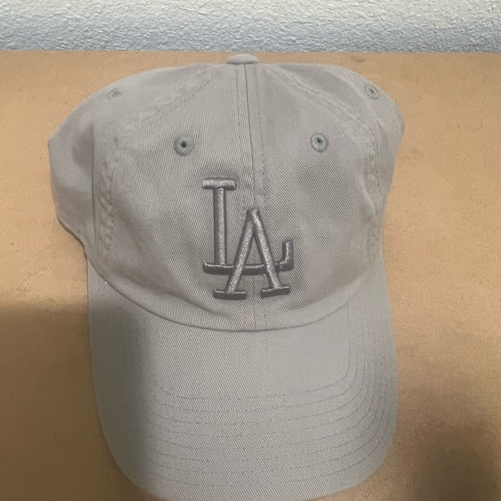 Gray LA Logo Baseball Cap